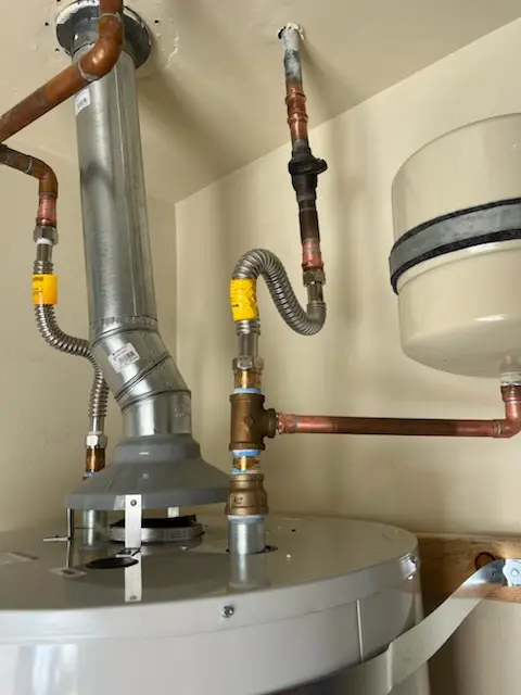 Water heater installation and plumbing repair in Magnolia Hill
